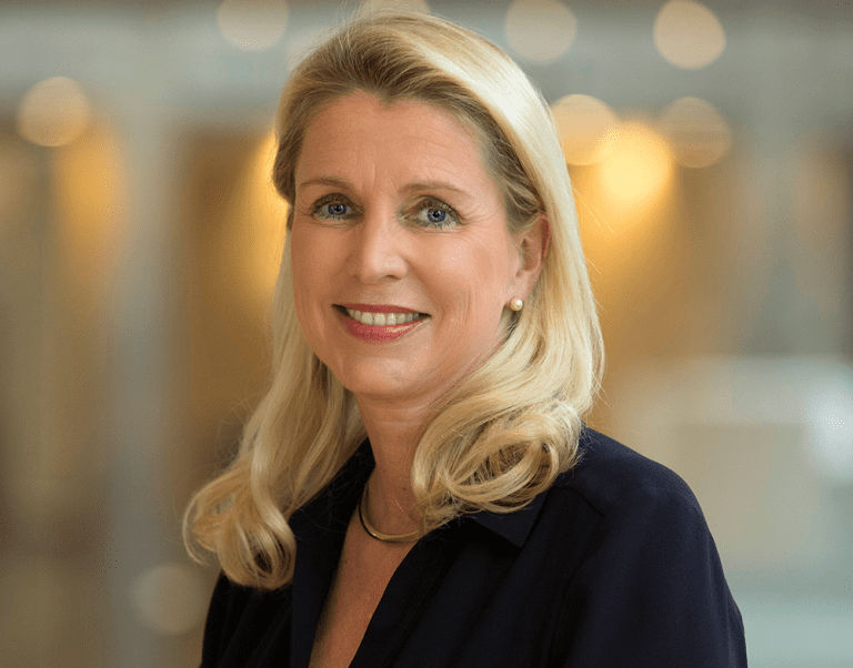 Lessons from Veolia and Renault with Christine Rodwell - BCG Henderson ...